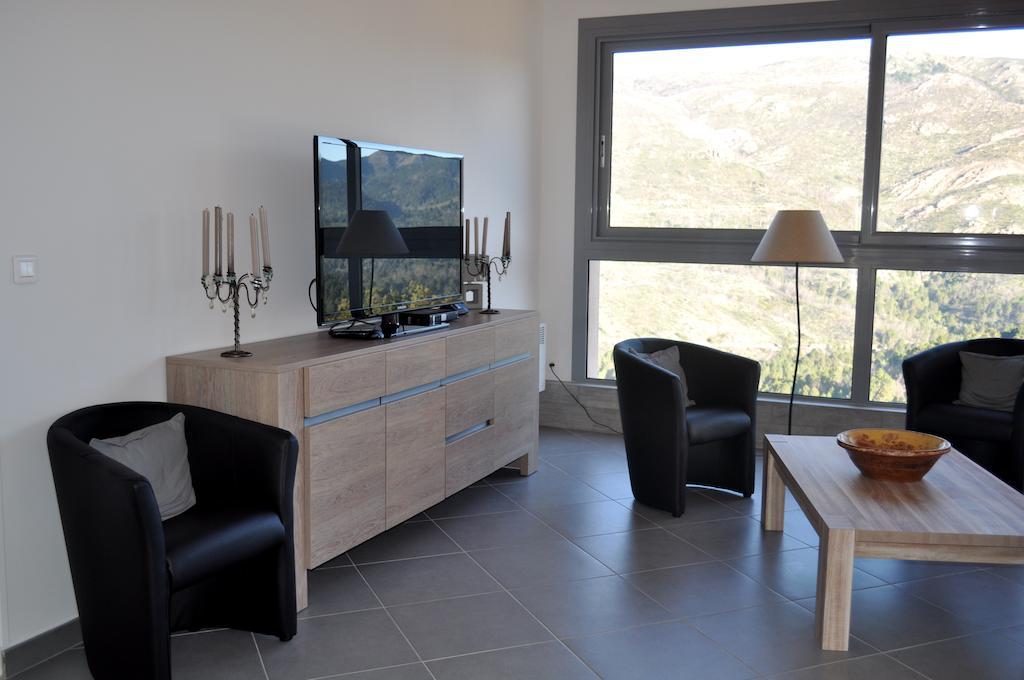 Chambres D'Hotes Villa Cardellini Aullene Zimmer foto