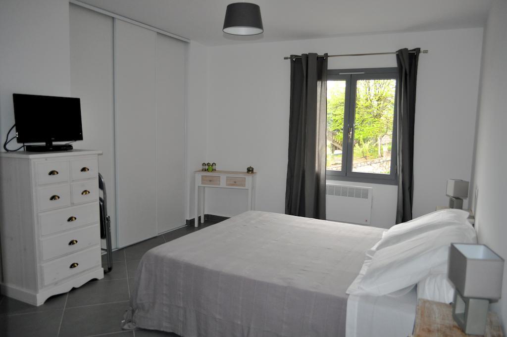 Chambres D'Hotes Villa Cardellini Aullene Zimmer foto